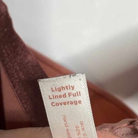 5 for $25🔥Cacique Satin Rose Lace Lightly Lined Full Coverage Bra 42DDD - Picture 5 of 7